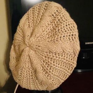 Beret (Beige)